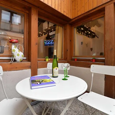 Appartement La Terrasse Sur Cour Colmar Exterior foto